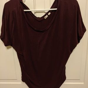 Gap Xs Burgundy Top